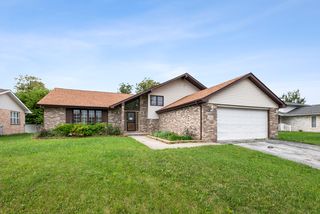 22840 Lawndale Ave, Richton Park, IL 60471