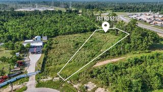 131 County Road 5212, Cleveland, TX 77327