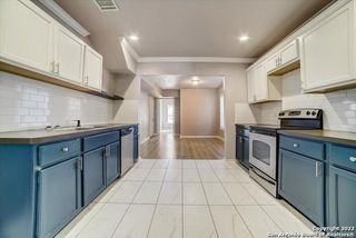 632 E DREXEL AVE, San Antonio, TX 78210