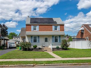 1925 E  Fairmont St, Allentown, PA 18109