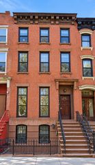 600 Franklin Ave #3, Brooklyn, NY 11238