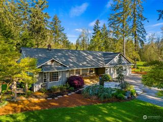4625 Oyster Bay Road NW, Olympia, WA 98502