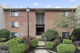 165-2 Echelon Rd, Voorhees, NJ 08043