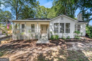 661 Oakhurst Dr, Marietta, GA 30066