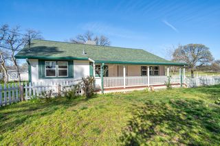 21381 Old 44 Dr, Redding, CA 96003