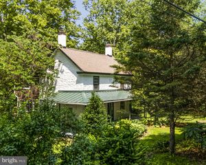 851 Creek Rd, Downingtown, PA 19335