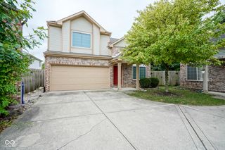 9869 Worthington Blvd, Fishers, IN 46038