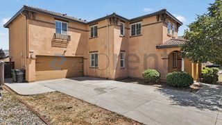 9749 Shanelyn Way, Elk Grove, CA 95757