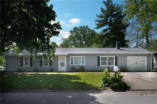 2501 Carrelton Dr, Champaign, IL 61821