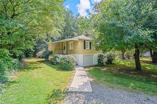 1738 Kivett Council Rd, Liberty, NC 27298