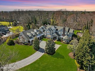 4 Sailers Way, Rumson, NJ 07760