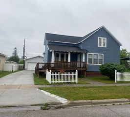 520 Dawson St, Alpena, MI 49707