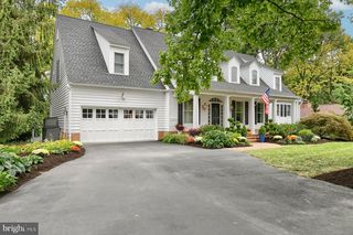 343 E  Granada Ave, Hershey, PA 17033