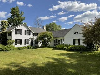 461 Wells Hill Rd, Lakeville, CT 06039