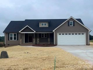3155 Paul Elmore Rd, Lincolnton, NC 28092