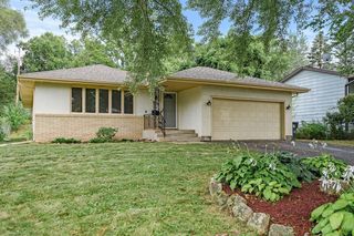 1384 Winchell St, Saint Paul, MN 55106