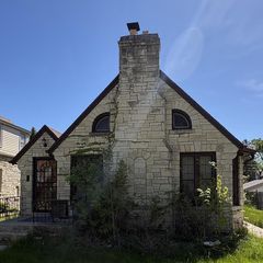 3936 N 44th STREET, Milwaukee, WI 53216