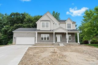 5179 Wimbledon Cir, Ann Arbor, MI 48108