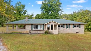 190 Treeline Dr, Berea, KY 40403