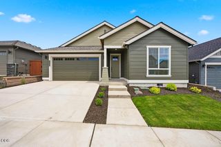 1454 NE Whistle Way, Prineville, OR 97754