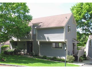 416 W  Lyon Farm Dr #416, Greenwich, CT 06831