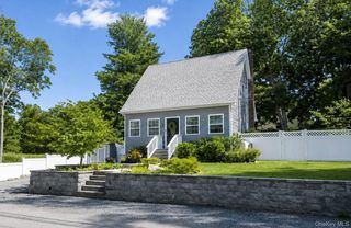 15 Canary Road, Rocky Point, NY 11778