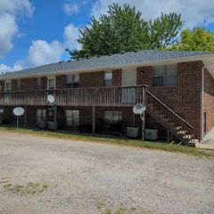 622 Lakeview Dr #O, Warrensburg, MO 64093
