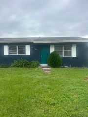 4378 Broadway St #4378, Lake Worth, FL 33461