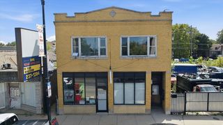 5817 W  Diversey Ave, Chicago, IL 60639