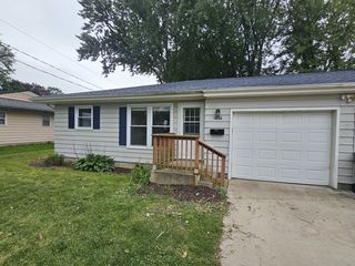 1802-1806 Randolph Rd, Janesville, WI 53545