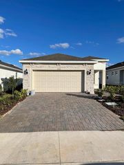 Address Not Disclosed, Minneola, FL 34715