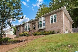 212 Norwick Forest Dr, Alabaster, AL 35007