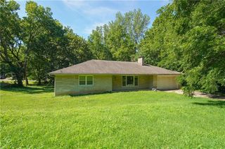 11305 E  Lexington Ave, Independence, MO 64054