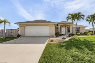 2219 NW 3rd Pl, Cape Coral, FL 33993