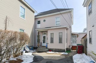 126 Chapel St, Lowell, MA 01852