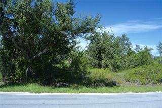 2083 Sulstone Dr #11, Punta Gorda, FL 33983