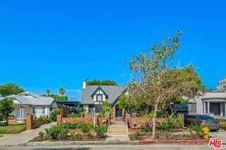 347 N  Lucerne Blvd, Los Angeles, CA 90004