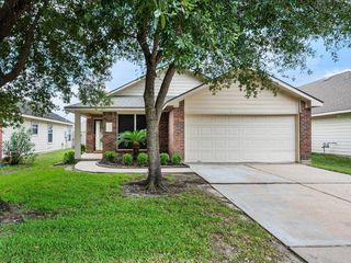 21639 Falvel Lake Dr, Spring, TX 77388