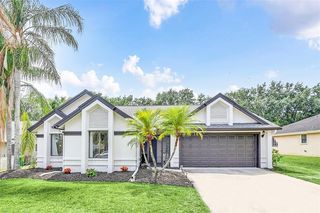 466 Autumn Oaks Pl, Lake Mary, FL 32746