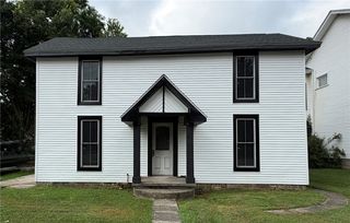 207 W  Market St, Urbana, OH 43078