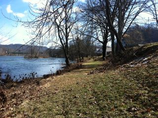 7 Marthas Btm, Alderson, WV 24910