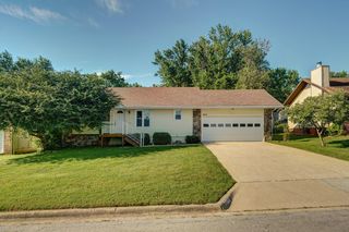 2612 W Hanover Drive, Springfield, MO 65807
