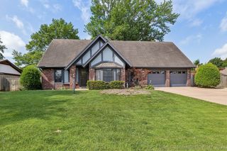 5914 E  97th St, Tulsa, OK 74137