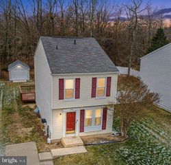 306 Heron St, Aberdeen, MD 21001
