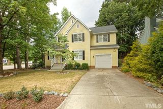 106 Penland Ct, Cary, NC 27519