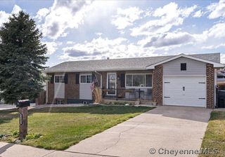5202 Cable Ave, Cheyenne, WY 82009