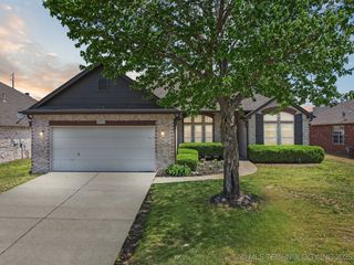 3213 E  Lincoln St, Broken Arrow, OK 74014