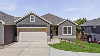 22192 W  116th Ter, Olathe, KS 66061