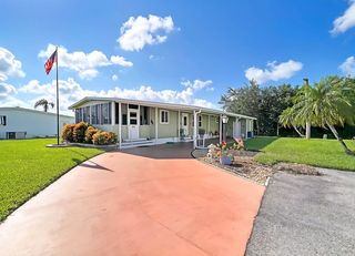 28 Hanna Ct, Fort Myers, FL 33912