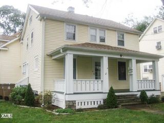 4 Hoover Ave, Stamford, CT 06905